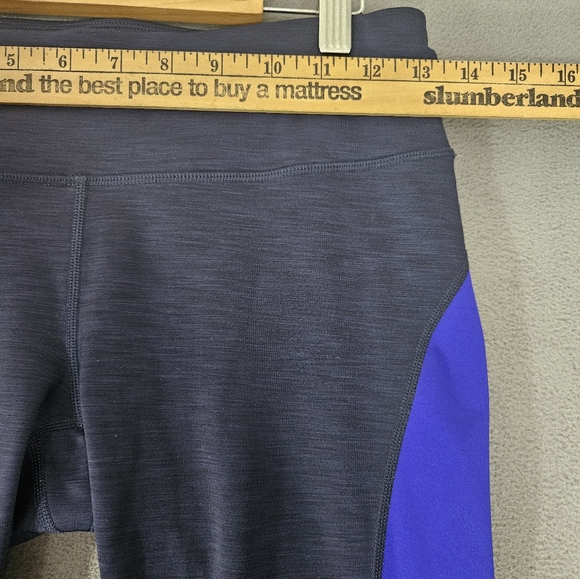 Athleta Athletic Womens Crop Leggings Capris Small S Blue Colorblock Pockets - Picture 2 of 9